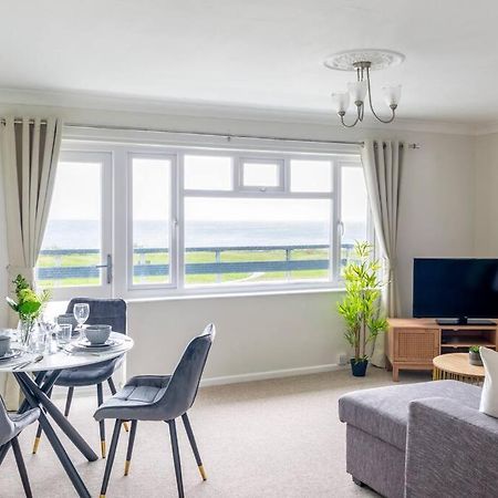 Panoramic Sea View Apartment Sleeps 4-Free Parking Bournemouth Ngoại thất bức ảnh